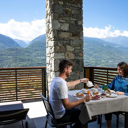 Wine Hotel Retici Balzi Poggiridenti Exteriör bild